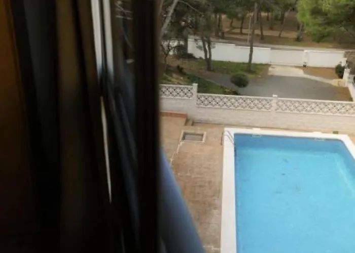 Aparta O Aporta アパート *